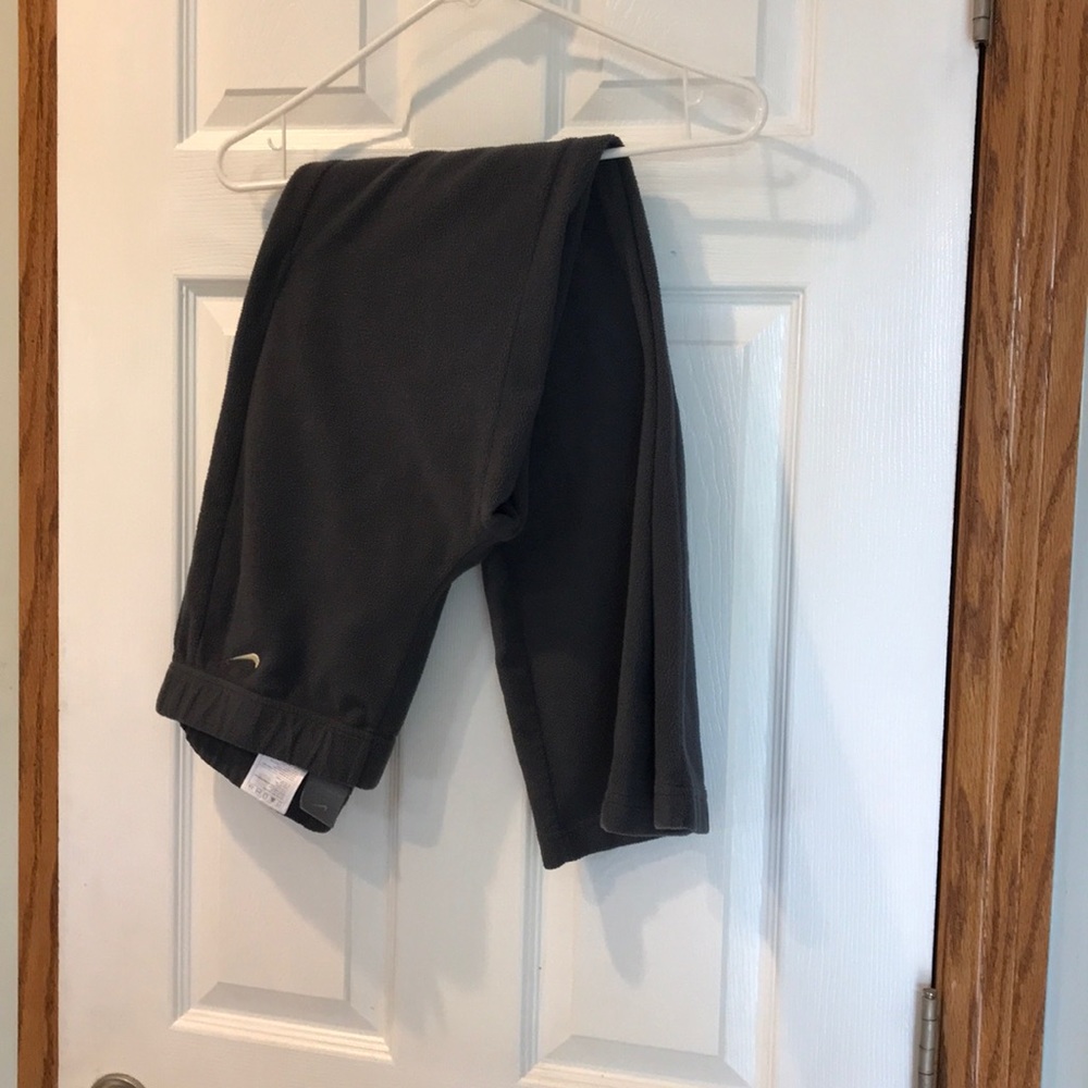 SOLD ❤️ Nike fleece